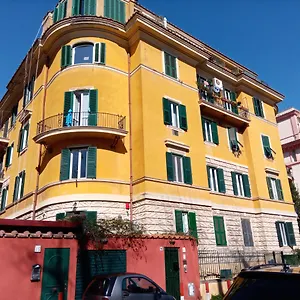 Andenis Tiber House Guest house