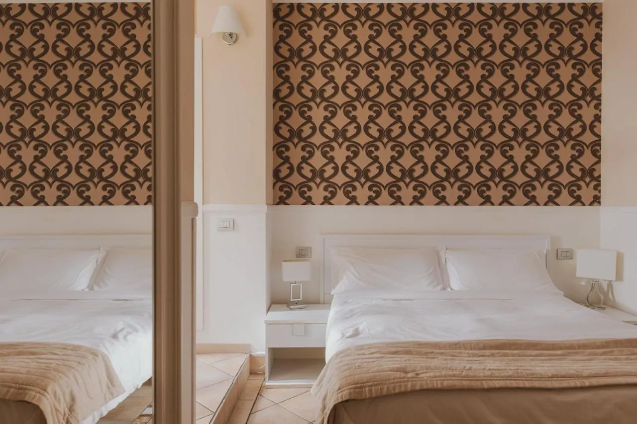 Residenza Il Giglio Hotel Rome 0*,